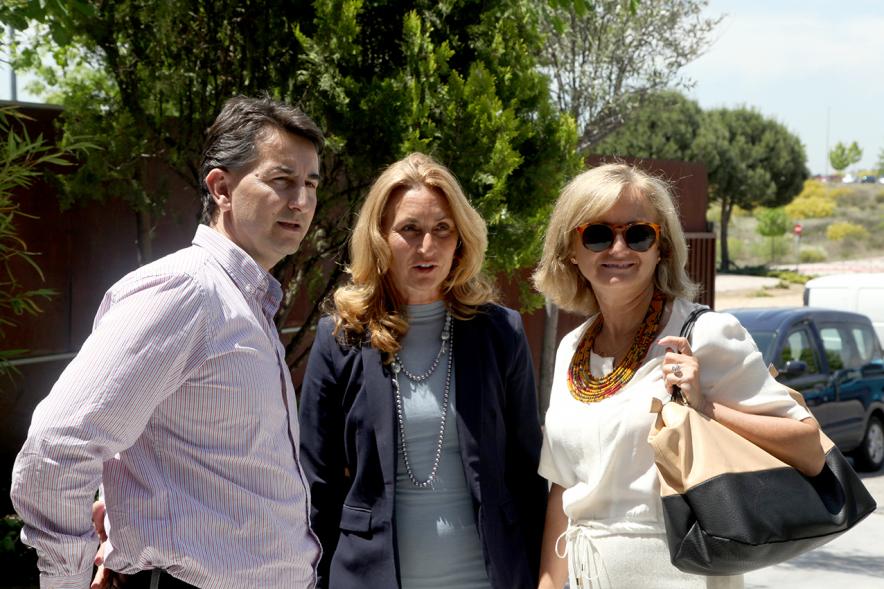 Inauguración Restaurante La Roseta - Imagen de personas asistentes a la inauguración.