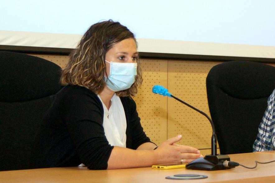 Concejal de deportes María Espín durante su alocución