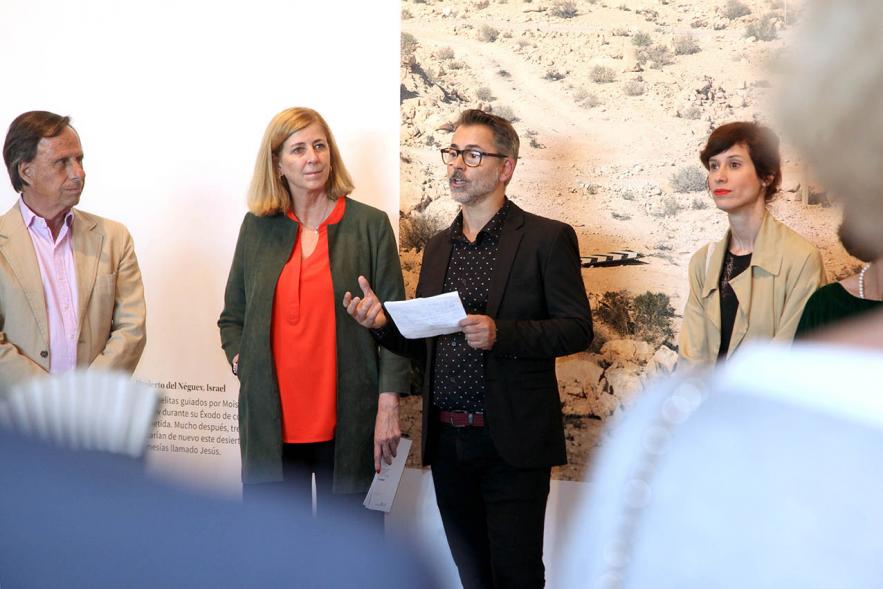 Roger Grasa y autoridades. Inauguración Exposición Roger Grasas - 2019