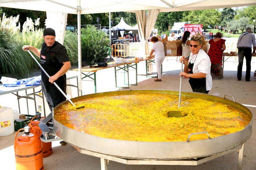 Detalle paellada popular