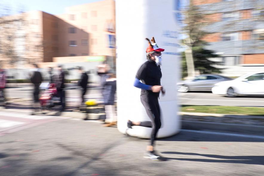 San Silvestre 2016 -  Un participante disfrazado.