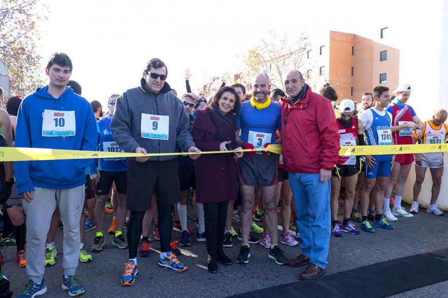San Silvestre 2016 -  Corte de la cinta.