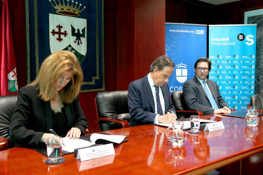 Momento de la firma