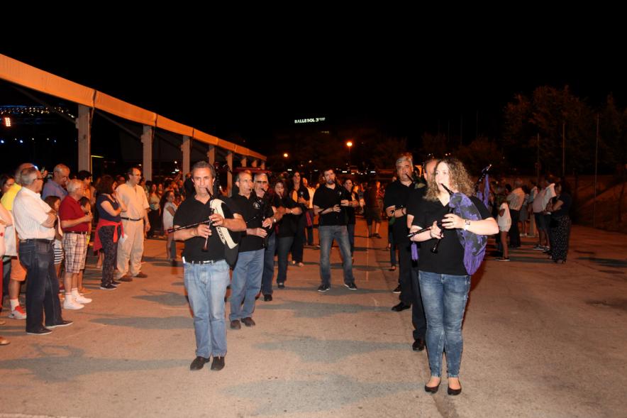 Noche de San Juan 2016 - Participantes en el desfile.