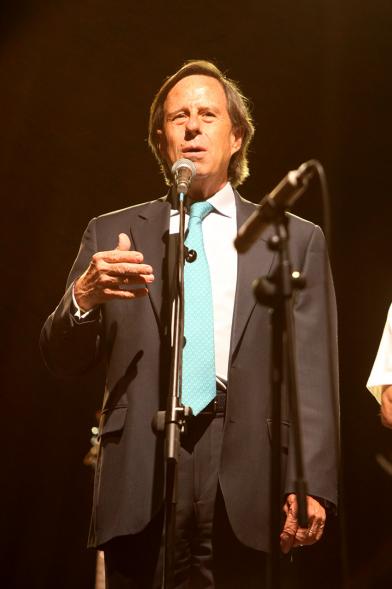Noche de San Juan 2016 - Imagen del alcalde García de Vinuesa.