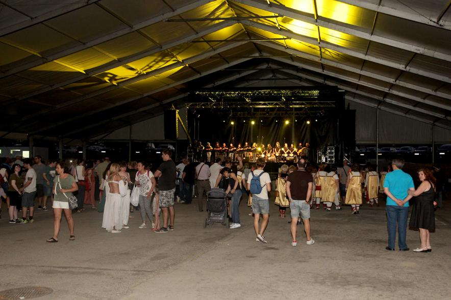 Noche de San Juan 2016 - Imagen del público asistente.