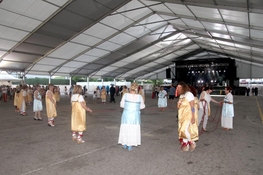 Noche de San Juan 2016 - Participantes en el desfile.