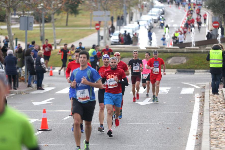 San Silvestre 2017 - Imagen de corredores durante la carrera.
