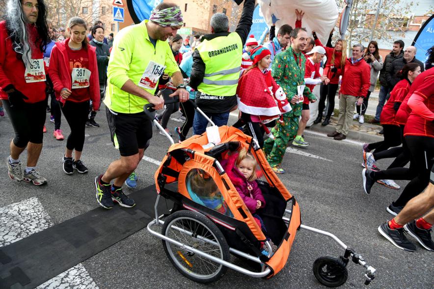San Silvestre 2017 - Imagen de corredores a la salida de la carrera.