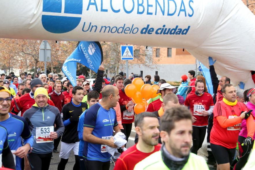 San Silvestre 2017 -  Imagen de corredores a la salida de la carrera.