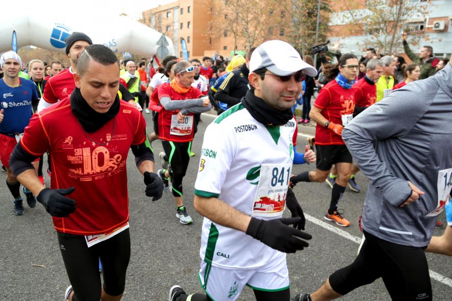 San Silvestre 2017 - Imagen de corredores a la salida de la carrera.