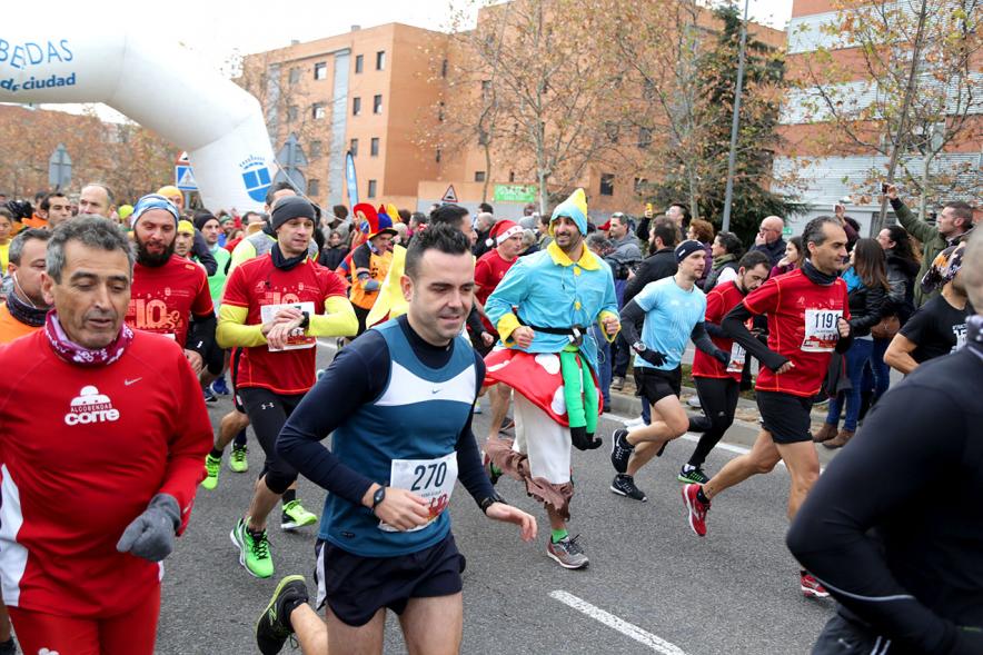 San Silvestre 2017 - Imagen de corredores a la salida de la carrera.