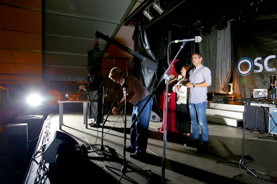 Alcalde Rafael Sánchez y autoridades en la presentación de la Noche de San Juan 2019