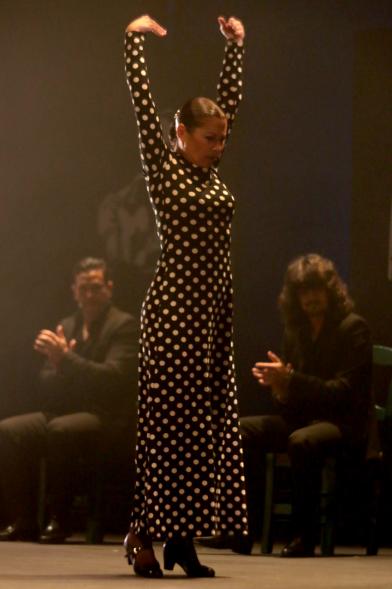Actuación de Sara Baras - Sara Baras bailando.