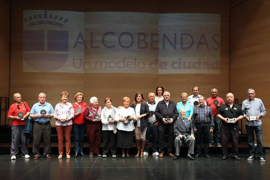 Semana del Mayor 2016 - Inauguración Semana del Mayor 2016 - Premiados en el escenario.