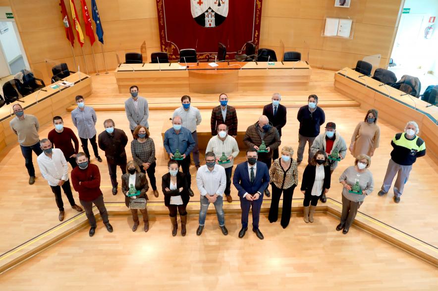 Vista cenital de los homenajeados en el acto