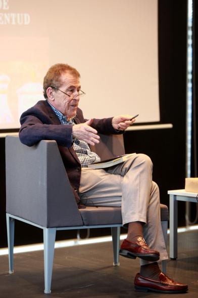 Presentación del Libro Shangri-la de Fernando Sánchez Dragó - Imagen del escritor Sánchez Dragó en un momento de la presentación de su libro.