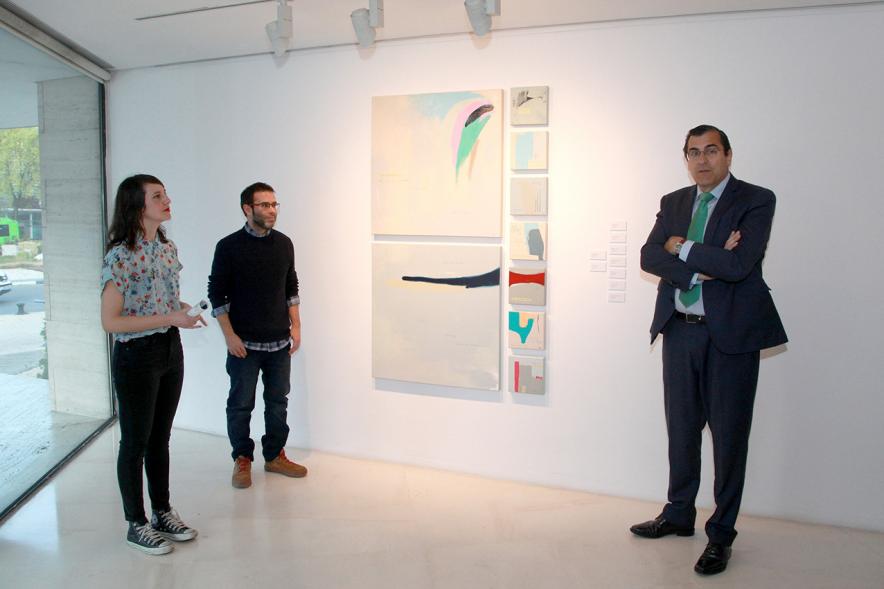 Inauguración Exposición "Sinestesia" de Virginia Rivas en el C.C. Anabel Segura - Las autoridades con la autora.