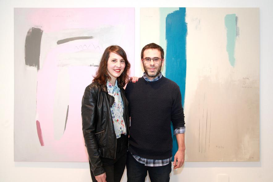 Inauguración Exposición "Sinestesia" de Virginia Rivas en el C.C. Anabel Segura - Posado de la autora y el comisario.