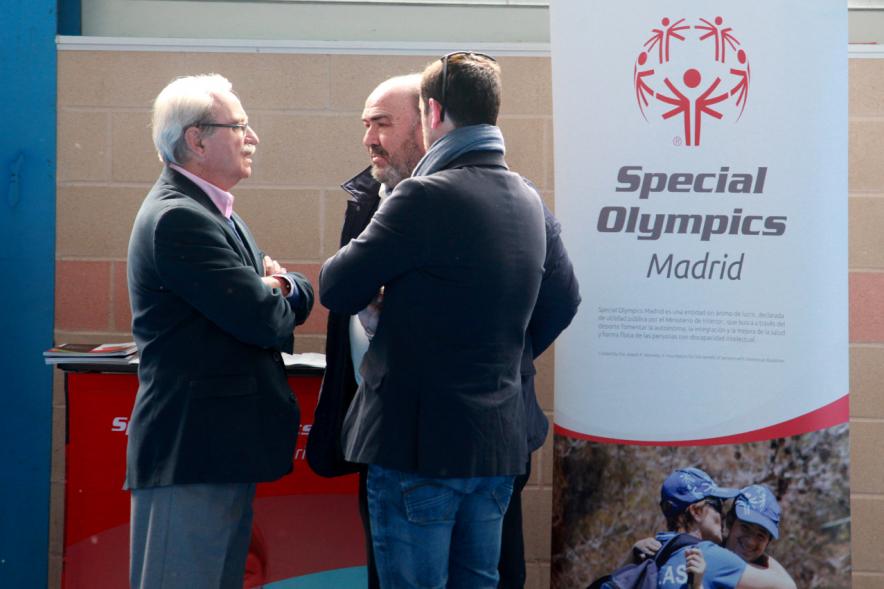 Presentación Escuela de Deportes Special Olympics - Imagen de autoridades asistentes al acto.