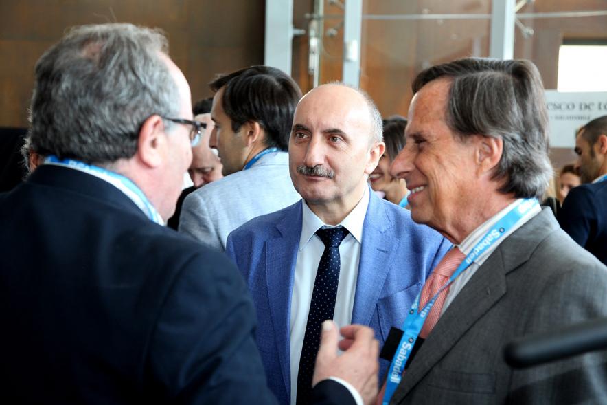 Media Day StartUp Alcobendas - El alcalde con los organizadores.