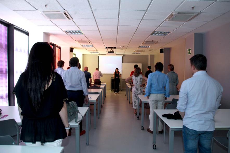Aula con asistentes durante el evento
