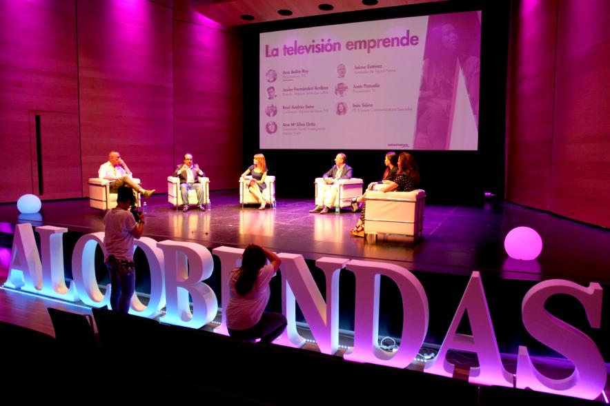 Escenario durante el evento