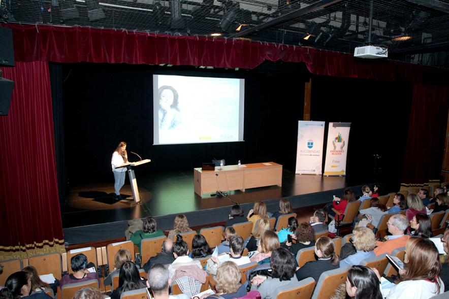 Ponente en el evento "Encuentro de Familia".