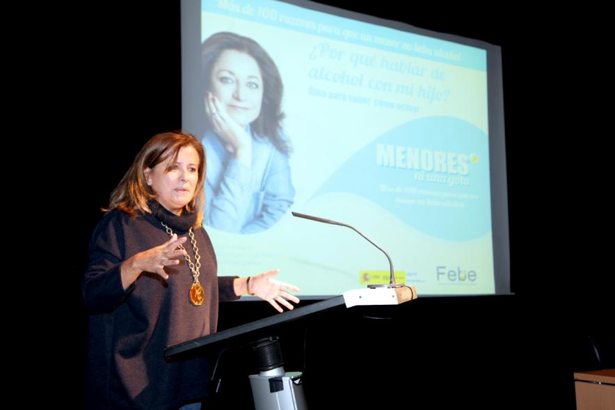 Ponente, Mónica Sánchez Galán. Encuentro de Familias