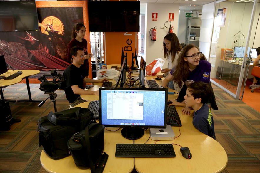 World Robot Olympiad Techtalents -  Participantes en la olimpiada.