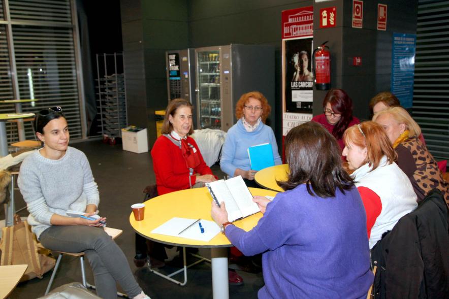 Asistentes a la Tertulia Literaria - Sostiene Pereira - 2020