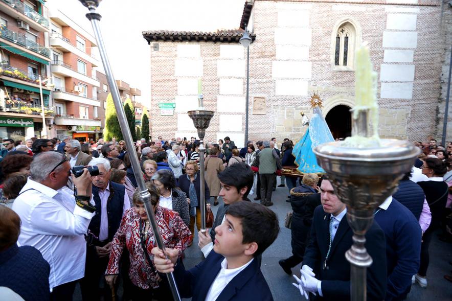 Asistentes en el traslado de la Virgen de la Paz a la Ermita -2019