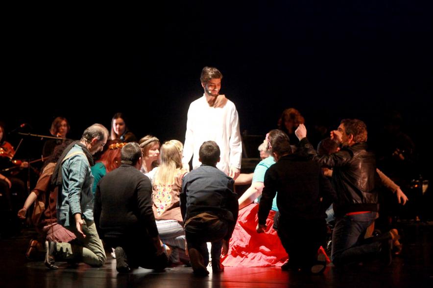 Entrega Premio a los Valores Humanos y Actuación Jesucristo Superstar -   Actuación  de Jesucristo Superstar.