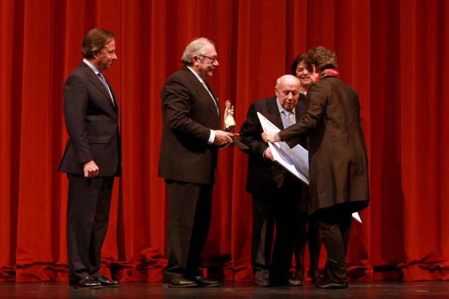 Entrega Premio a los Valores Humanos y Actuación Jesucristo Superstar -  Entrega del premio.