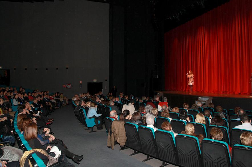 Entrega Premio a los Valores Humanos y Actuación Jesucristo Superstar -  Panorámica del teatro.