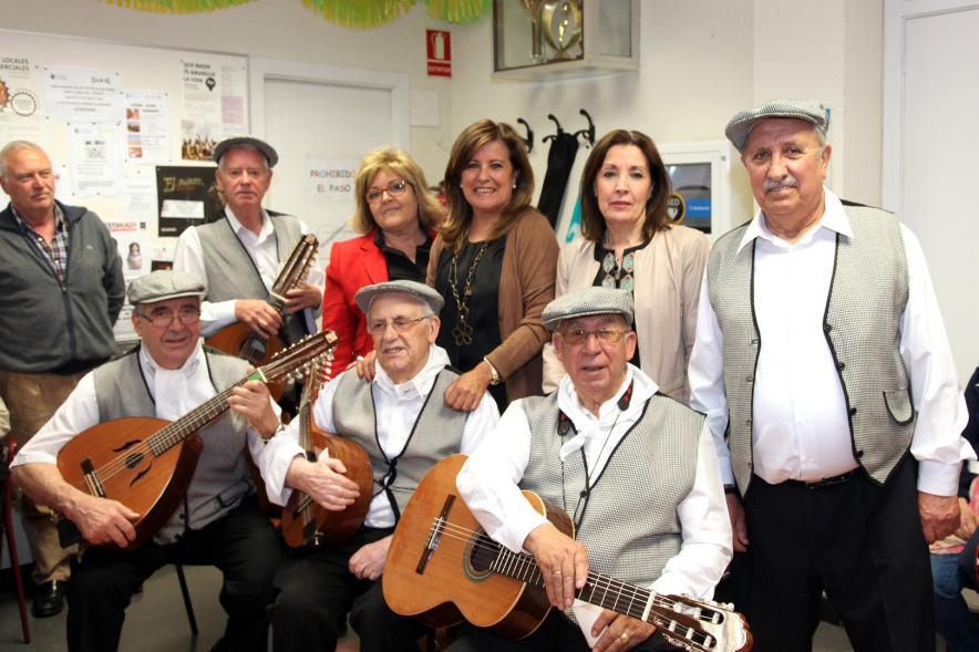 Concejales con participantes