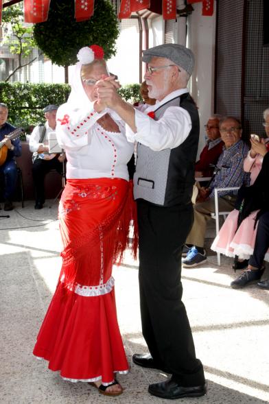 Pareja bailando