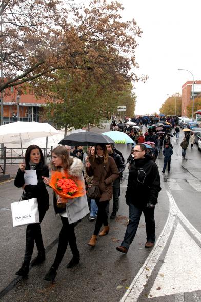 Lectura de Manifiesto Institucional conta la Violencia de Género y Marcha Silenciosa - Asistentes a la marcha. 