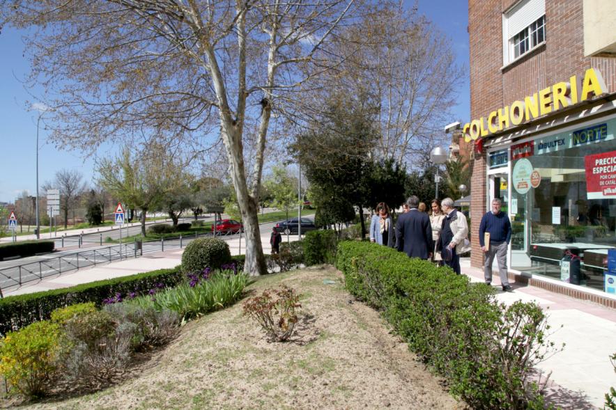Visita Remodelación Esquina Calle Marqués de la Vldavia y Calle Ruperto Chapí - Imagen de una calle.