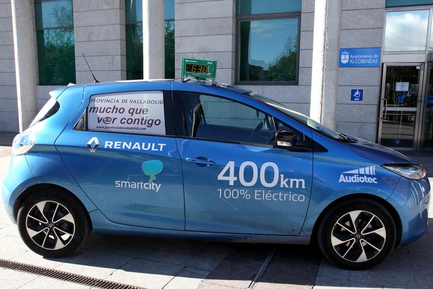 Visita de la Ruta Mi Ciudad Inteligente - Imagen del coche eléctrico.