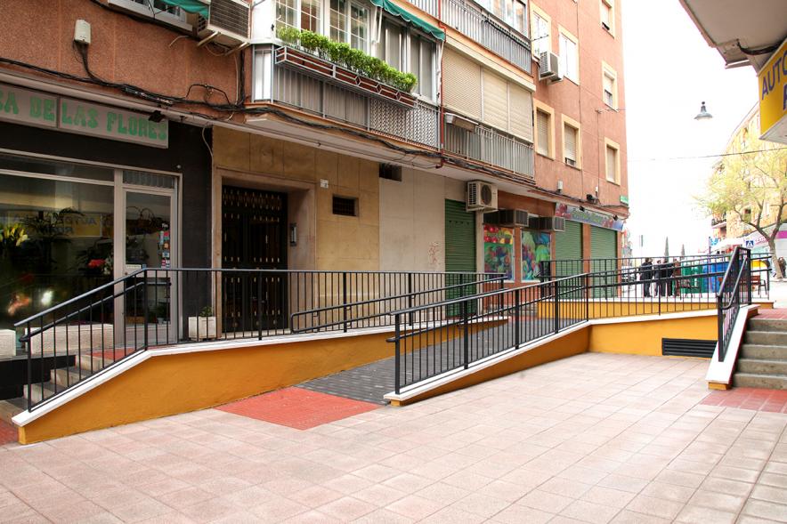 Visita a las Obras de Remodelación de la Calle Antonio Méndez -   Las mejoras realizadas.