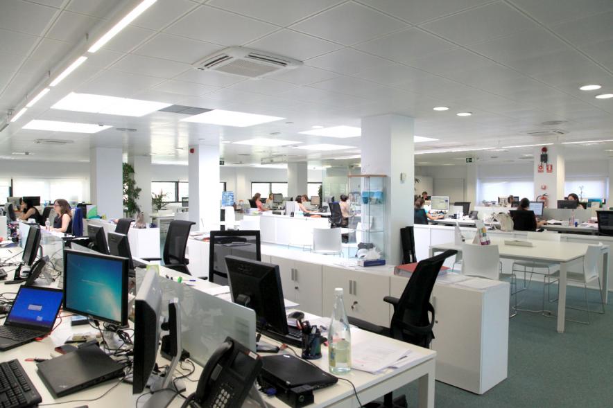 Visita a Bausch + Lomb - Imagen de la empresa.