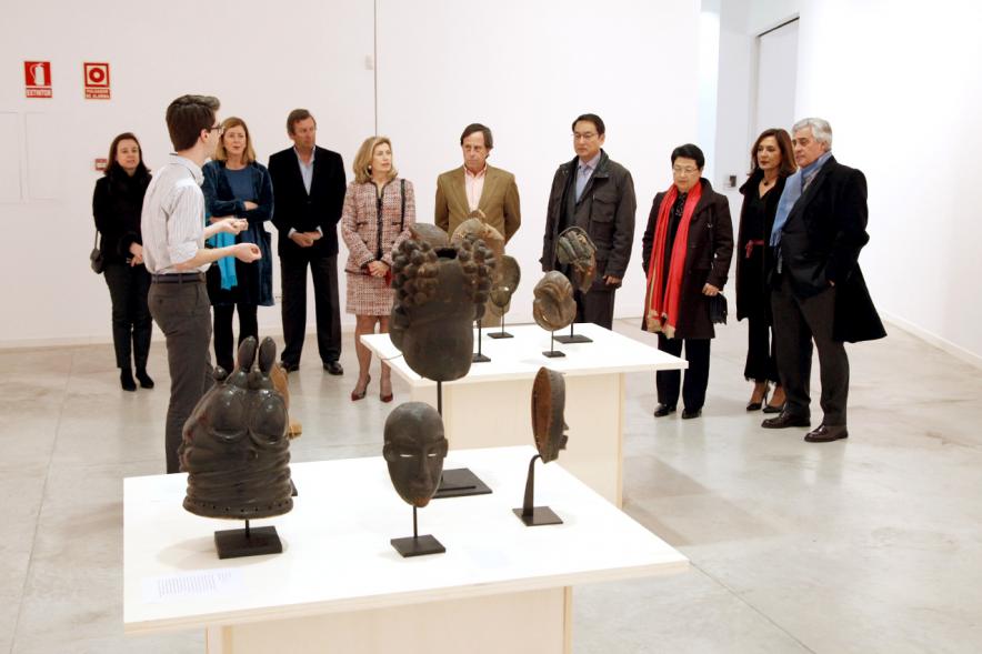 Visita Guiada a la Exposición Colección Sánchez-Ubiria - Las autoridades en la exposición.