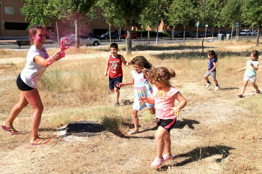 Niños jugando