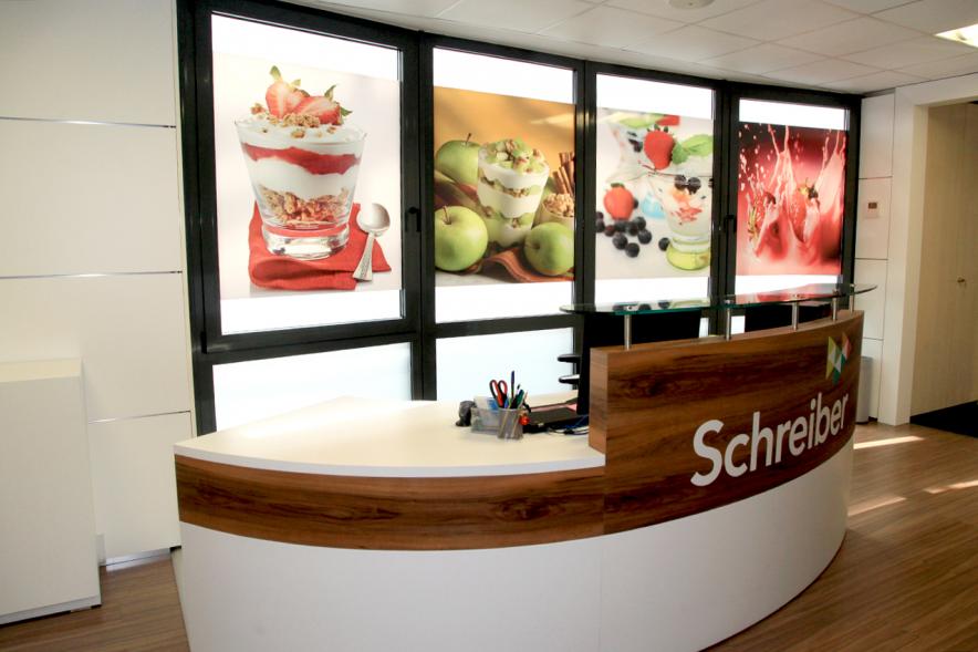 Visita a Schreiber International - Recepción de la empresa Schreiber International.