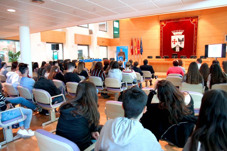 Evento visto desde detrás del público