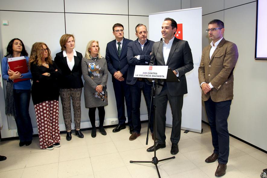 Ponente en la visita al PMORVG de la Casa de la Mujer.
