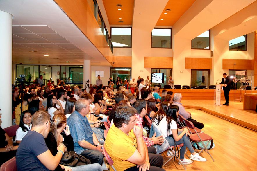 Vista general de los participantes del sorteo. 
