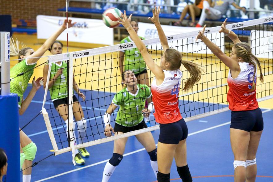 Partido de Voleibol Superliga Feel Volley Alcobendas - Naturhouse Ciudad de Logroño - Imagen de un momento del partido.