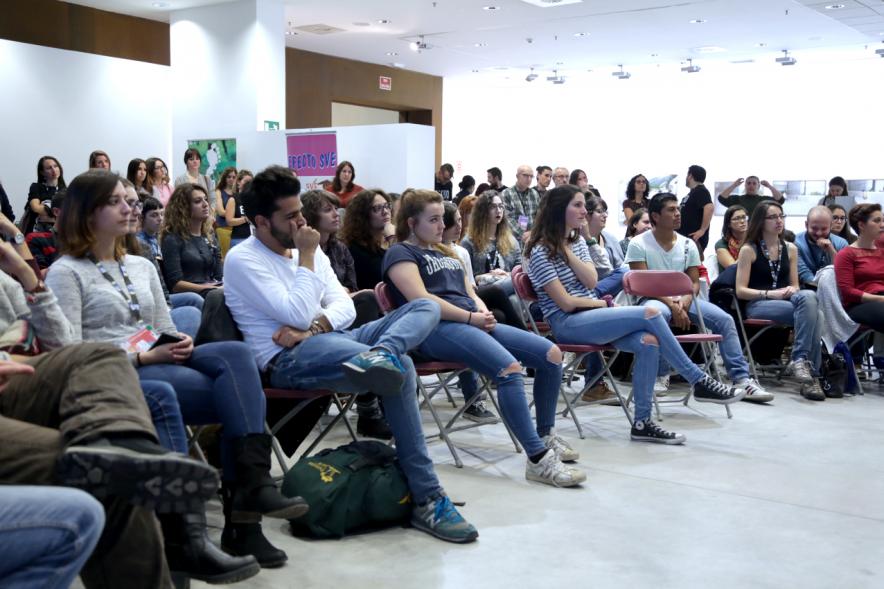 Apertura Evento Anual de Servicio Voluntario Europeo - Imagen de personas asistentes.